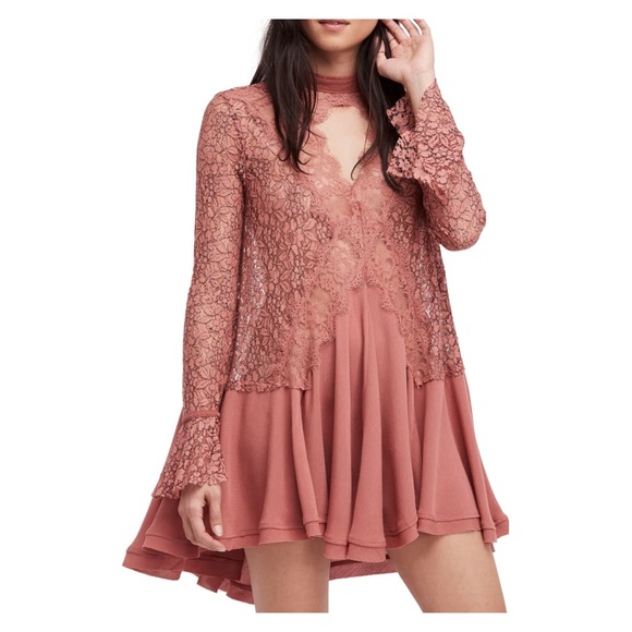 Free People Dresses & Skirts - Free People Tell Tale Lace Minidress